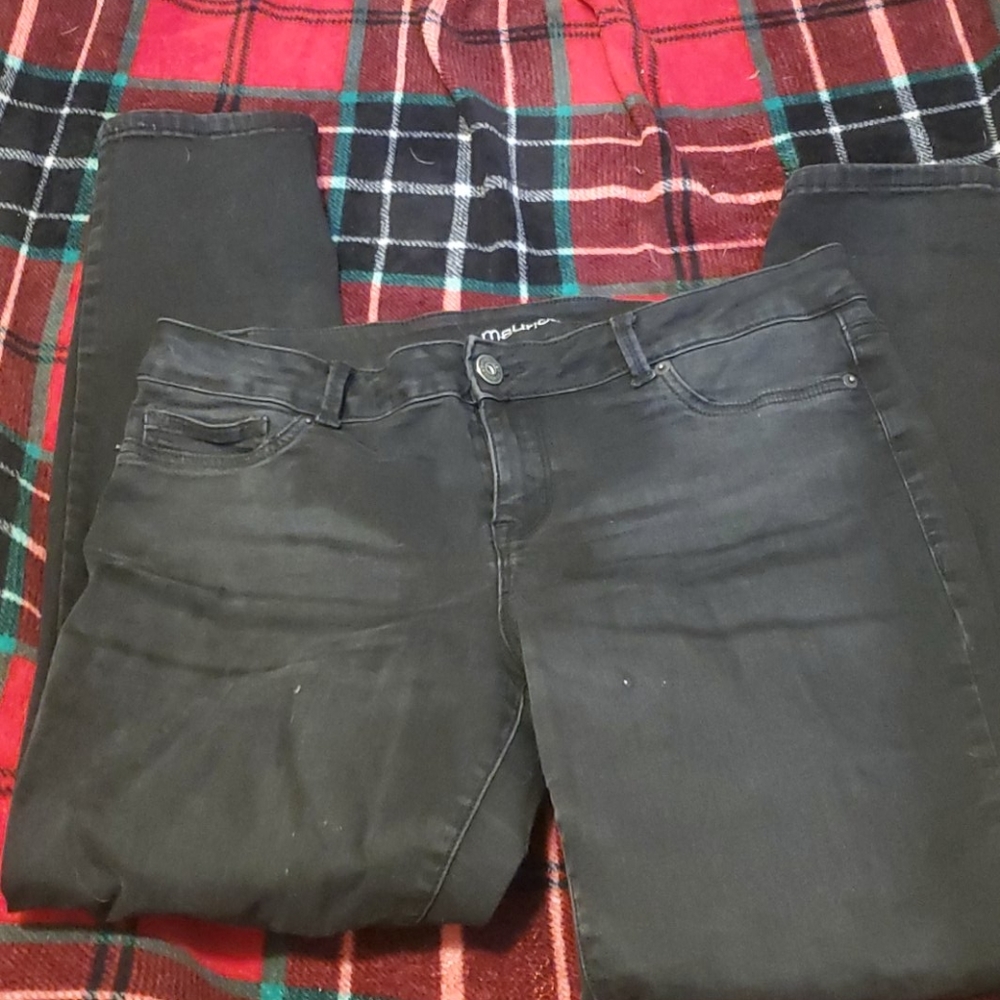 Jeans - Picture 4 of 4
